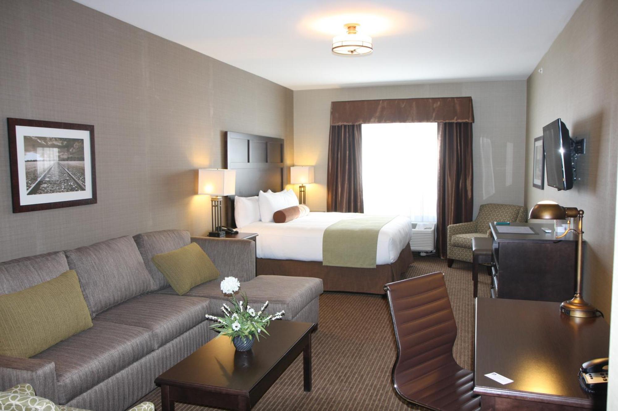 Best Western Plus Okotoks Inn&Suites Exterior foto